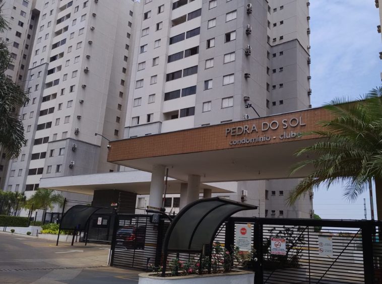 apartamento de 2 quartos no Residencial Pedra da Lua