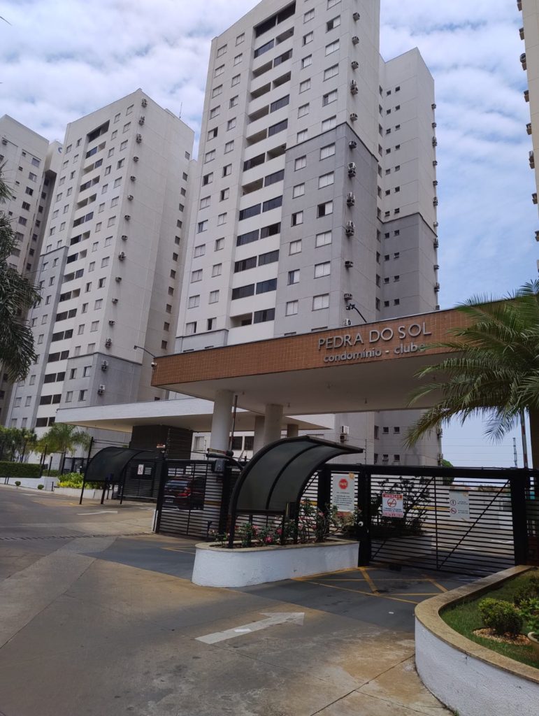 apartamento de 2 quartos no Residencial Pedra da Lua