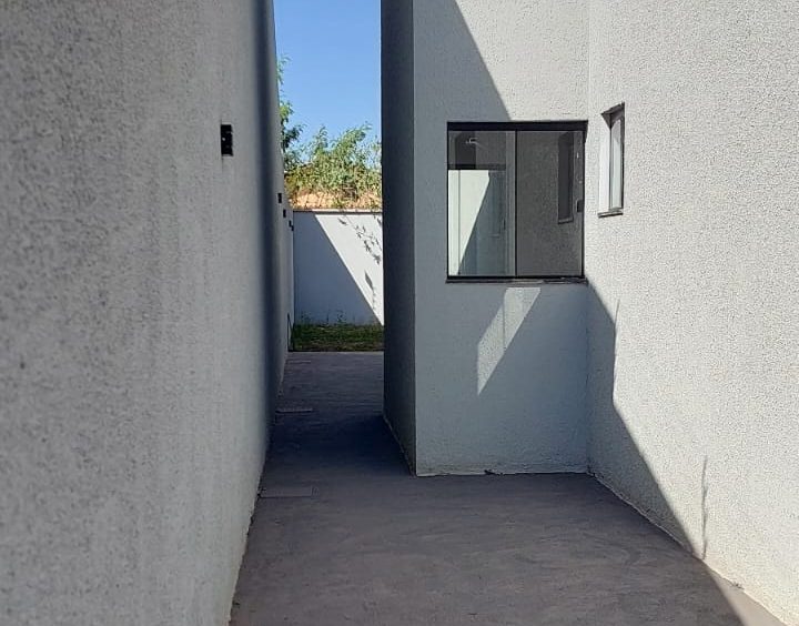 casa 3 quartos no setor Garavelo B