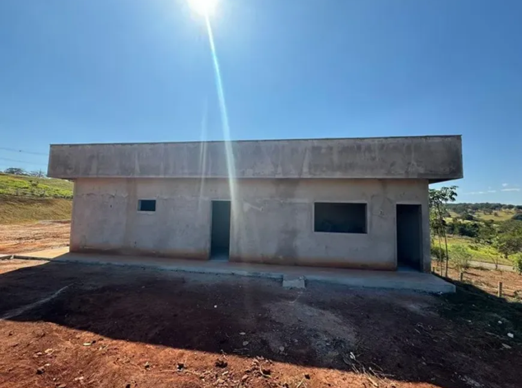 Casa de condomínio de luxo em construção