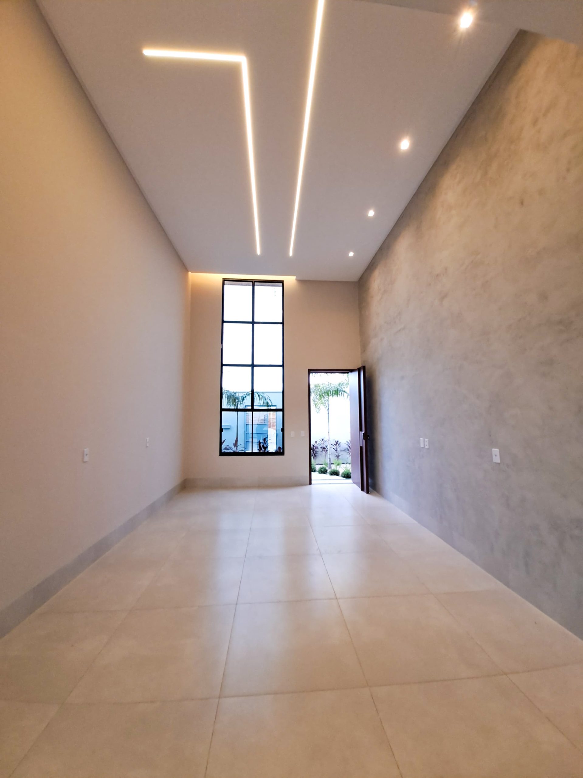 Ângulo 3 da sala da Casa no Jardim Gramado