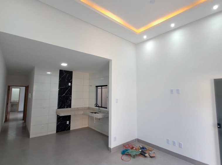 Ângulo 1 da sala da Casa á venda no Shangri-lá