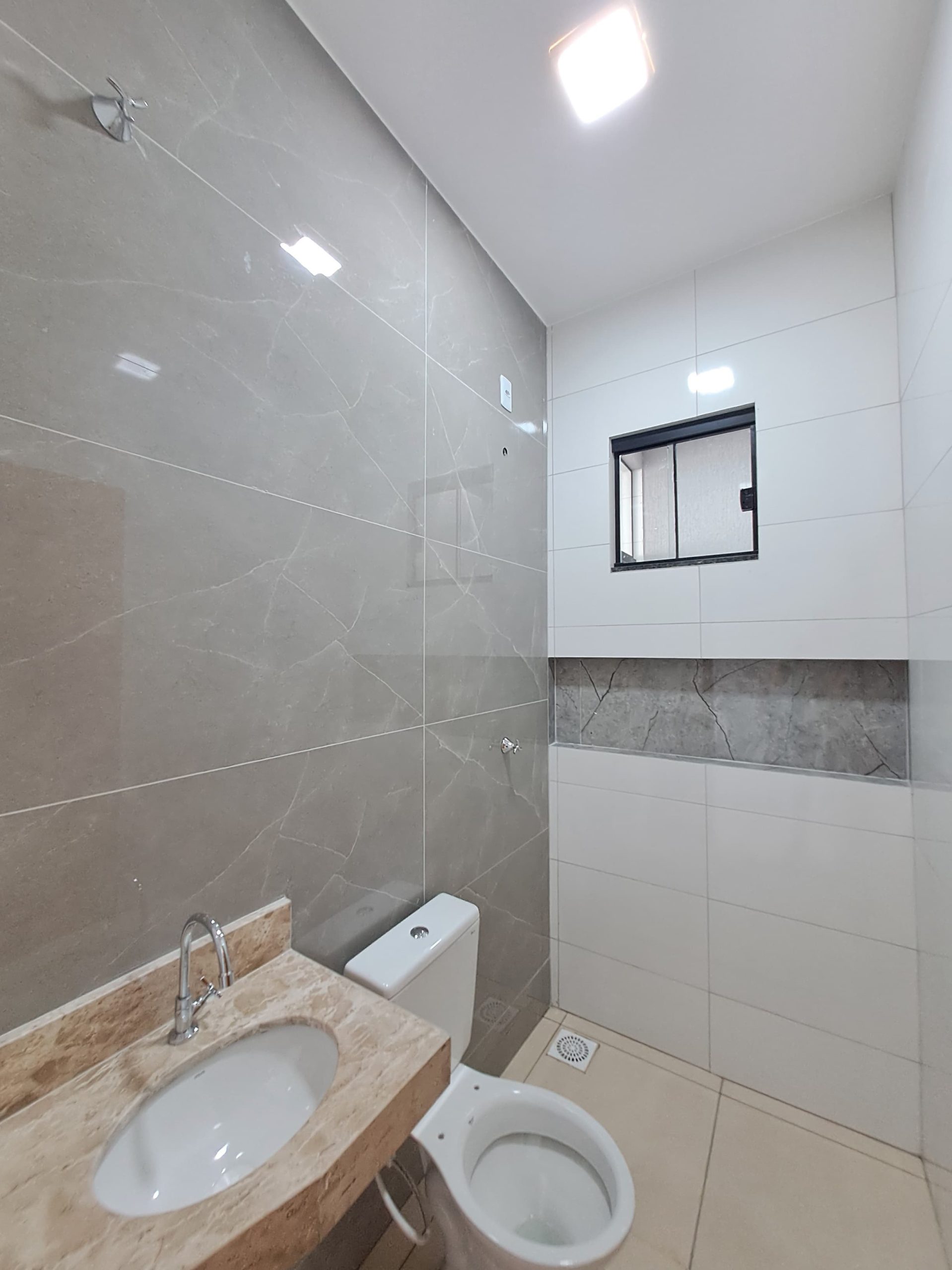 Banheiro 2 da Casa no Setor Orlando Moraes