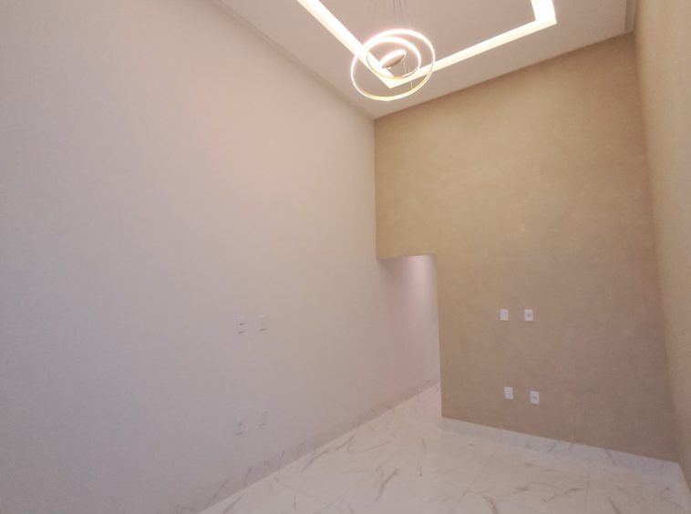 Ângulo 2 da sala da Casa no Jardim Balneário Meia Ponte