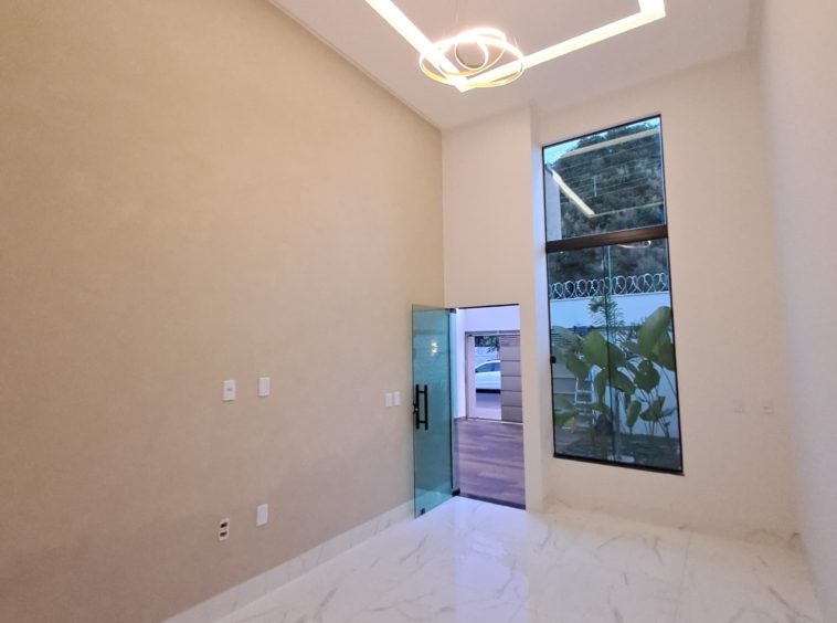 Ângulo 3 da sala da Casa no Jardim Balneário Meia Ponte
