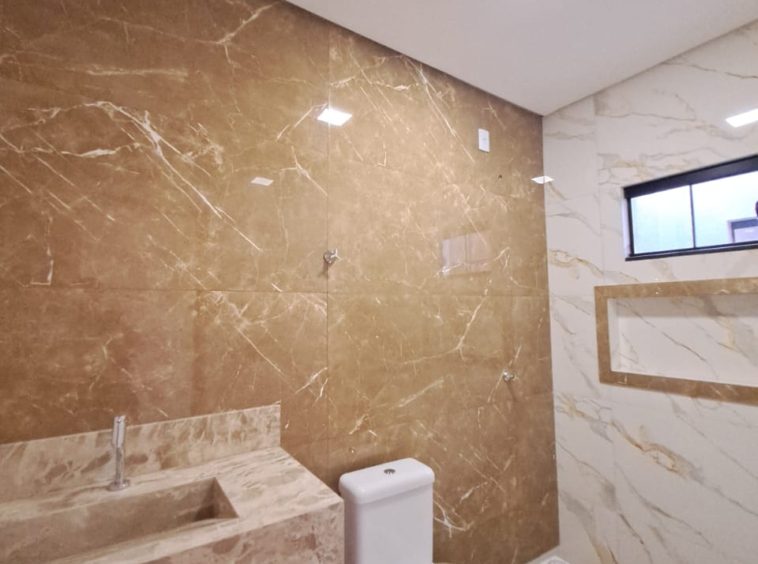 banheiro1 da casa no Residencial Morumbi Goiânia