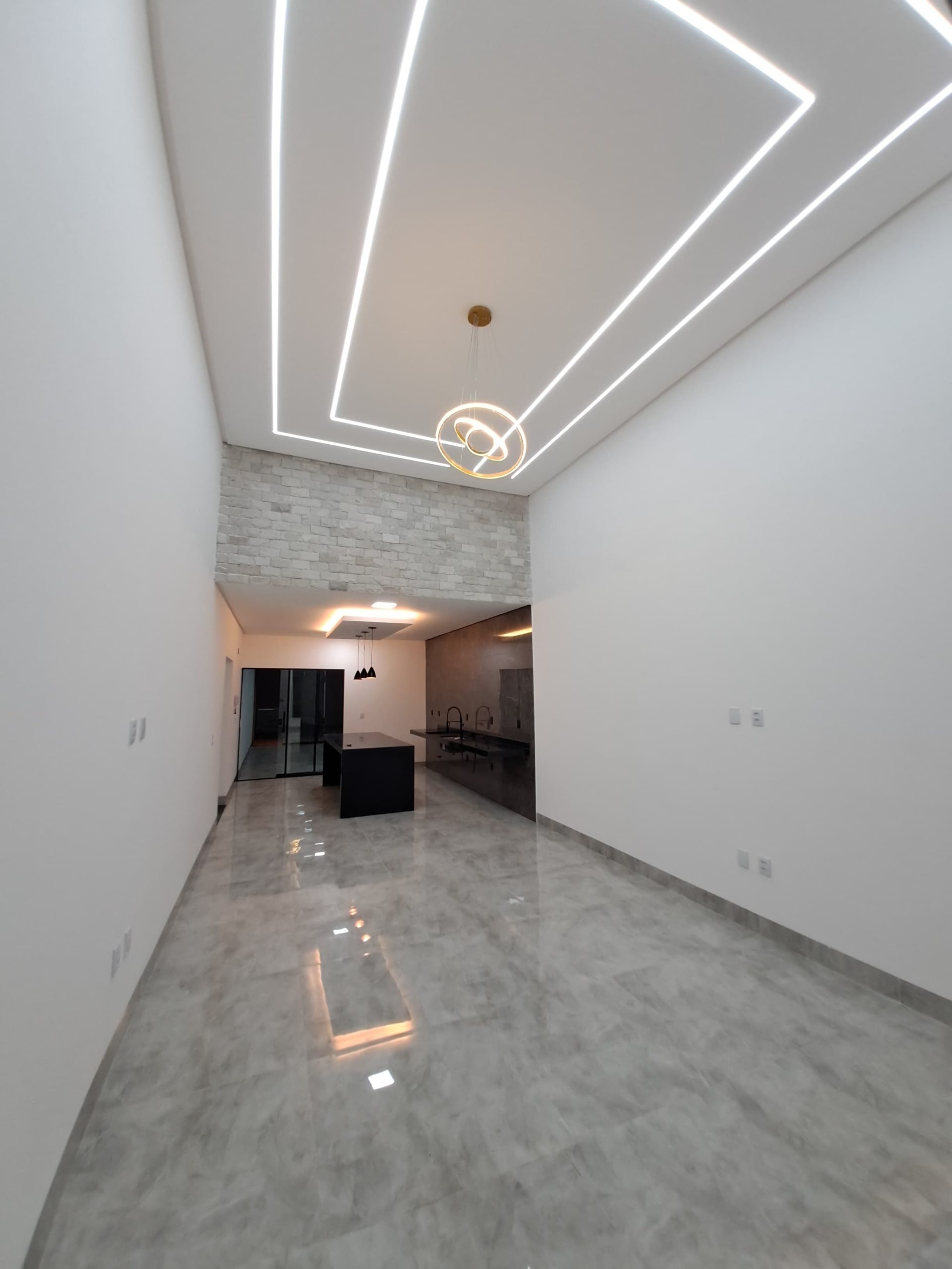 Ângulo 2 da Sala da Casa á venda no Setor Fim Social