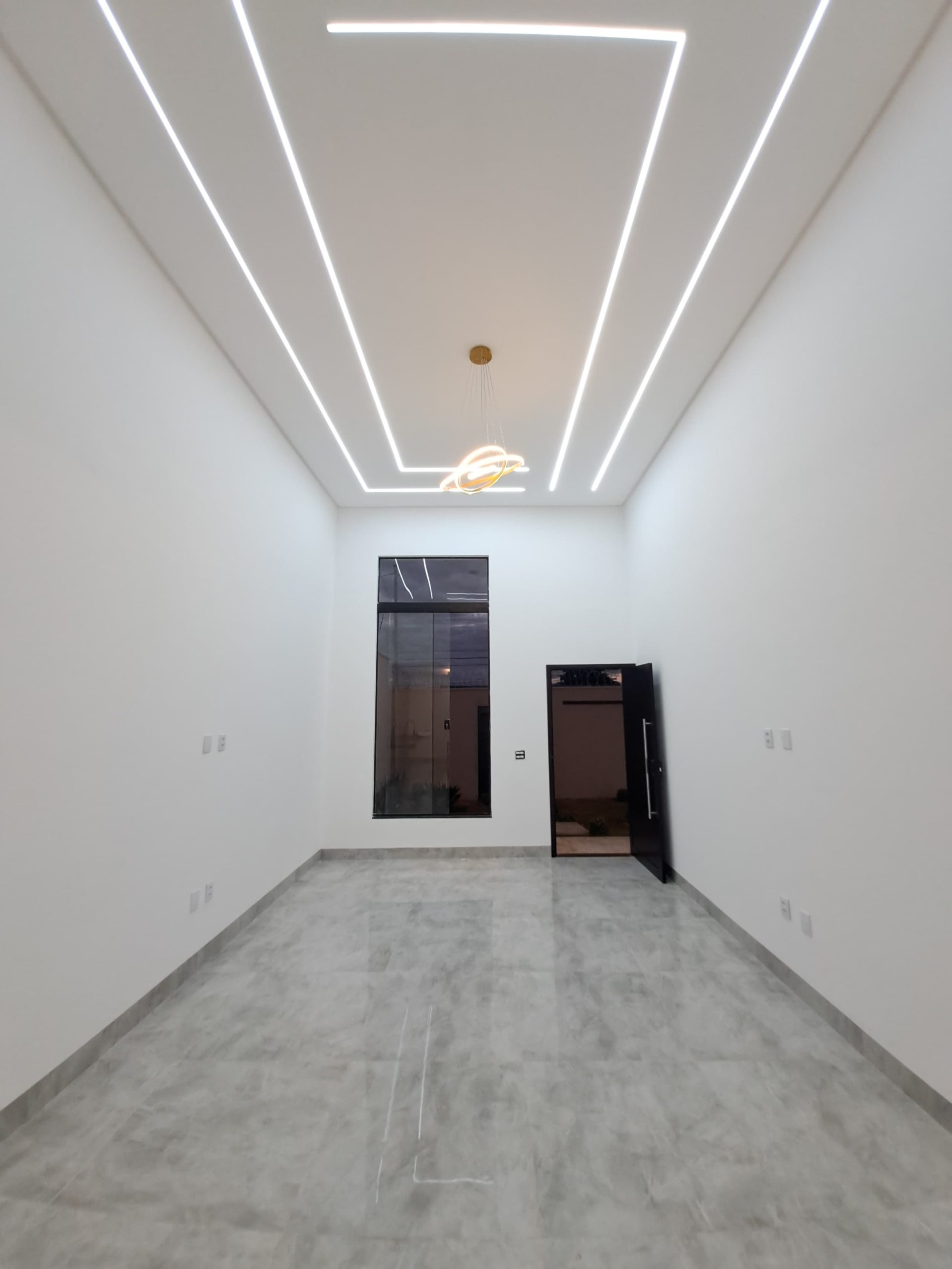Ângulo 3 da Sala da Casa á venda no Setor Fim Social