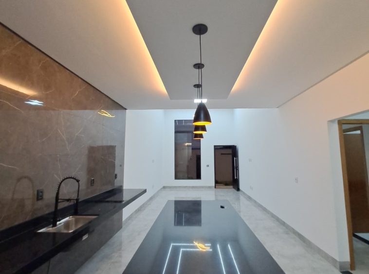 Ilha da Cozinha da Casa á venda no Setor Fim Social