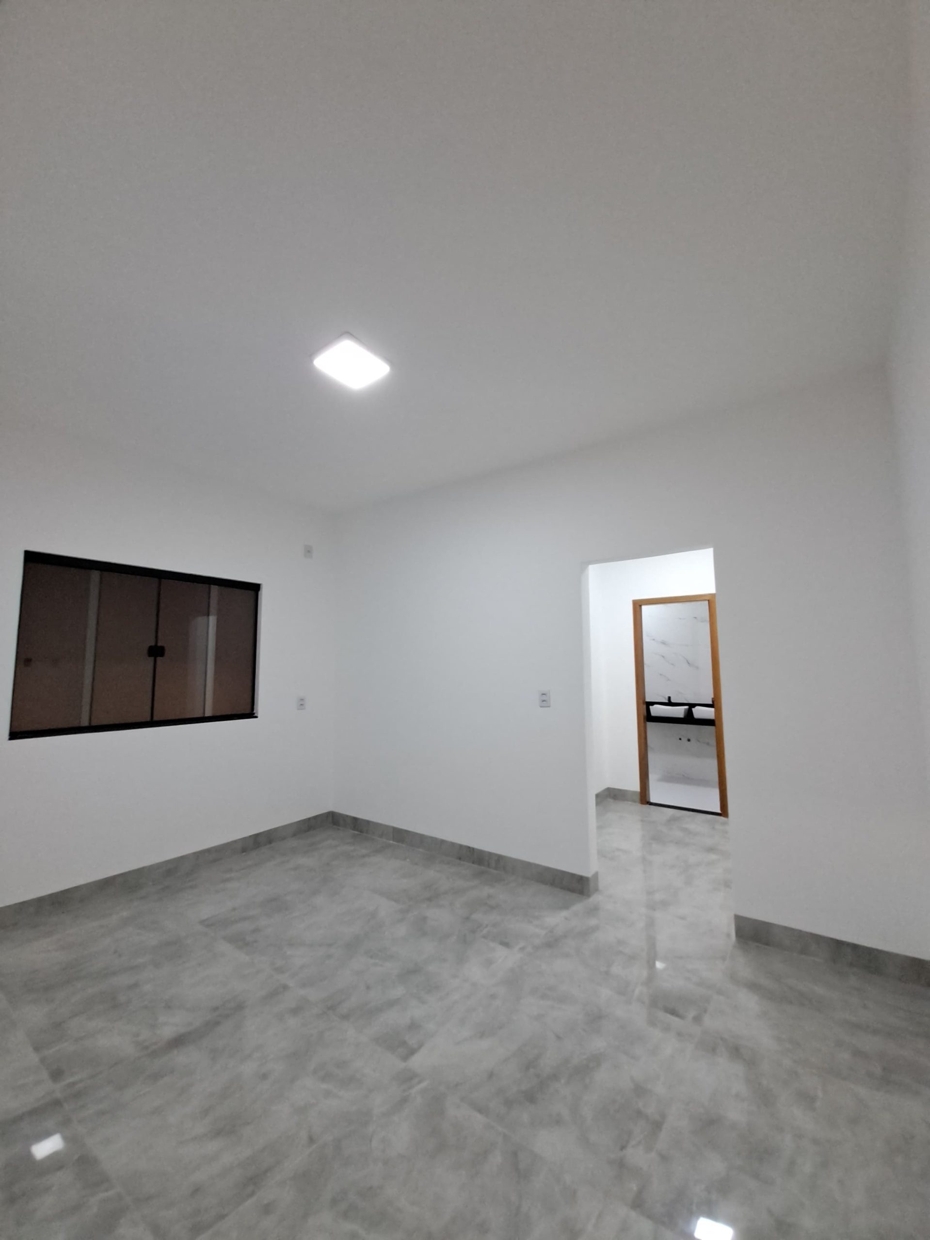 Suíte da Casa á venda no Setor Fim Social