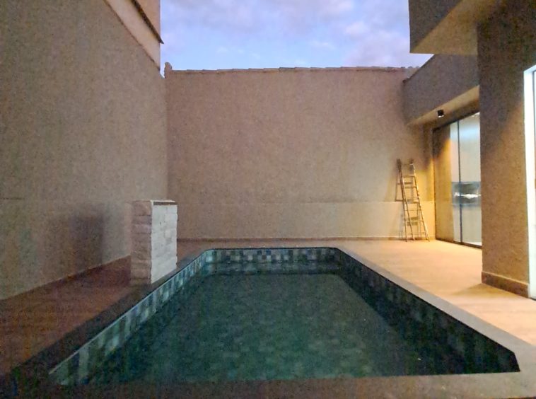 Ângulo 3 da Piscina da Casa á venda no Setor Fim Social