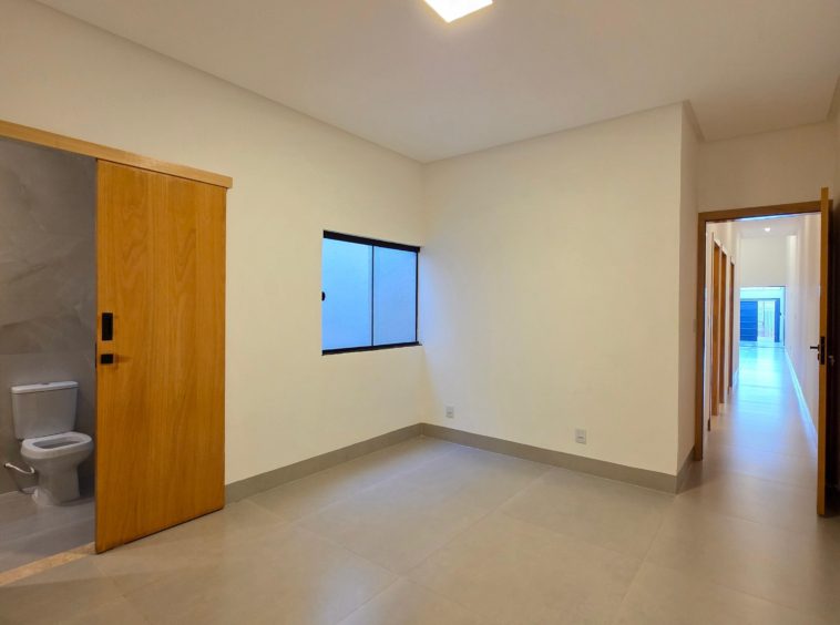 Suíte da Casa no Residencial Hugo de Moraes