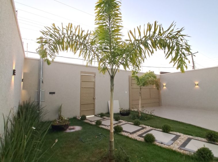 Paisagismo da Casa no Residencial Barravento