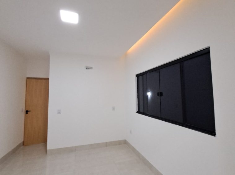 ângulo 2 da suíte da Casa no Recanto do Bosque