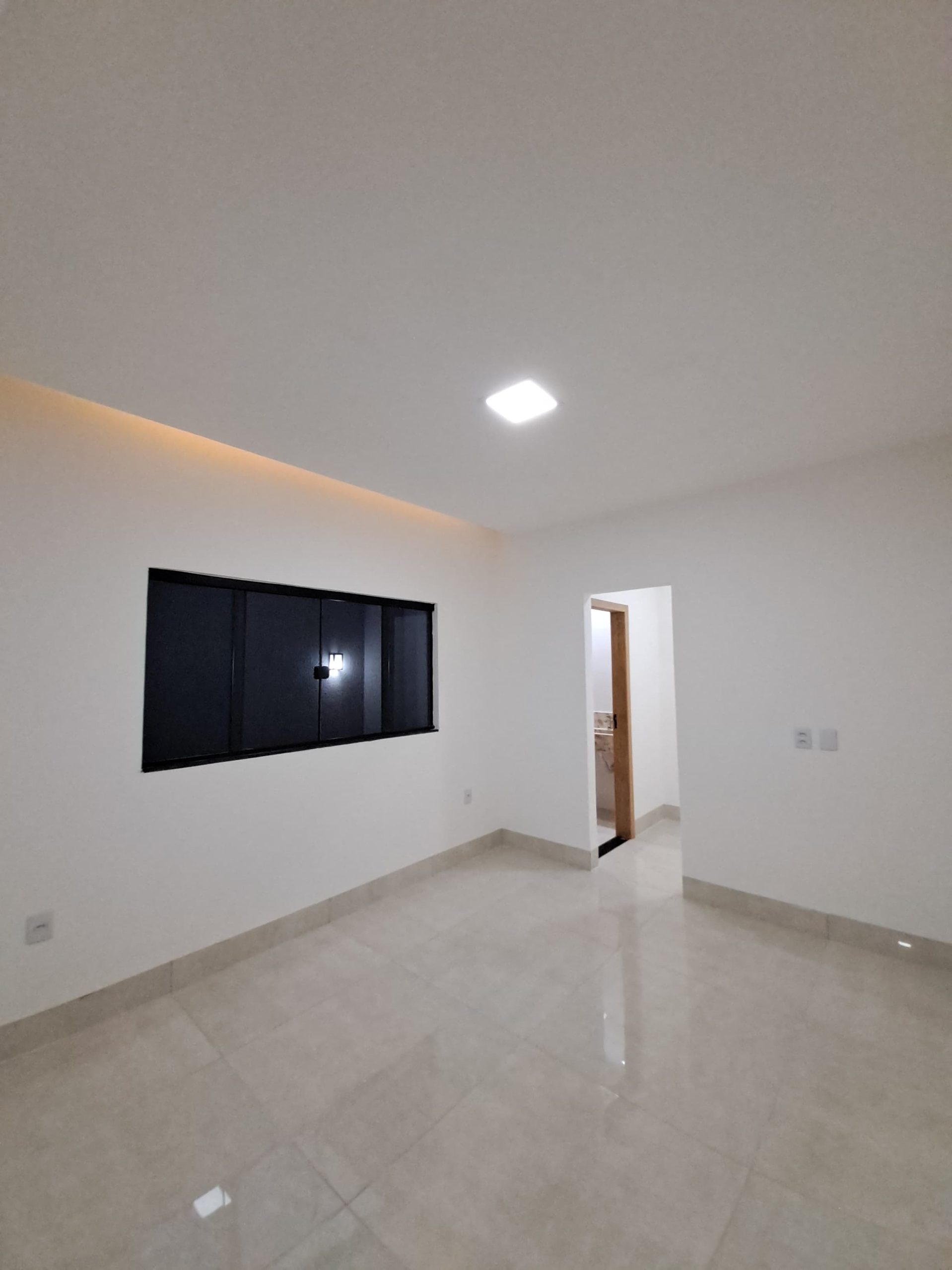 ângulo 1 da suíte da Casa no Recanto do Bosque