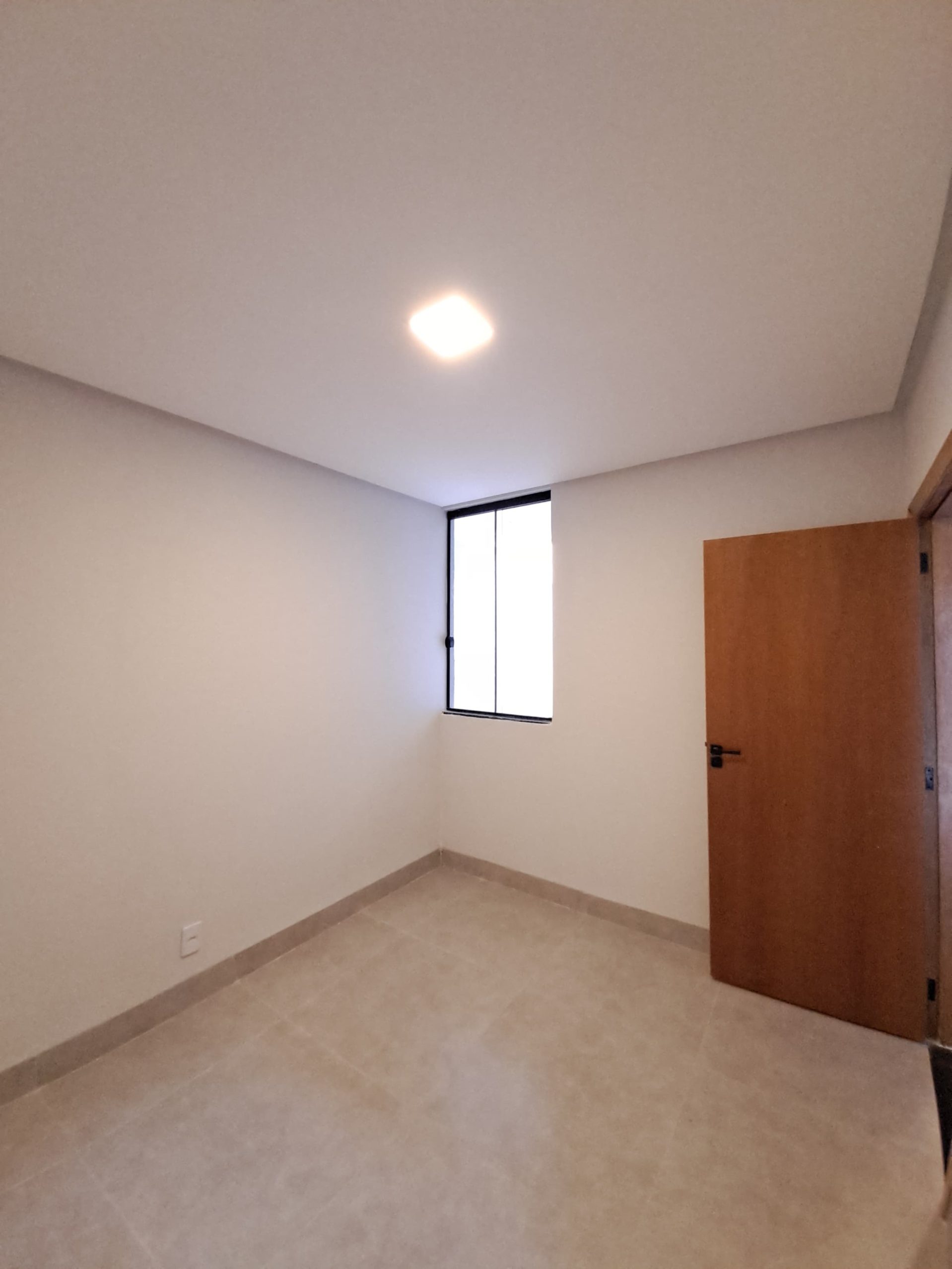 Quarto 1 da Casa no Jardim Colorado