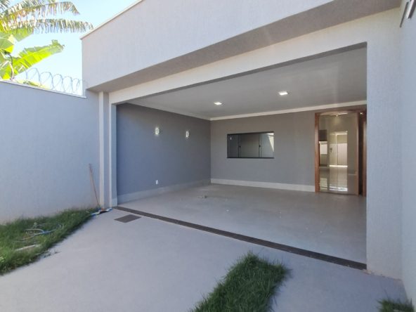 Garagem Casa no Jardim Balneário Meia Ponte
