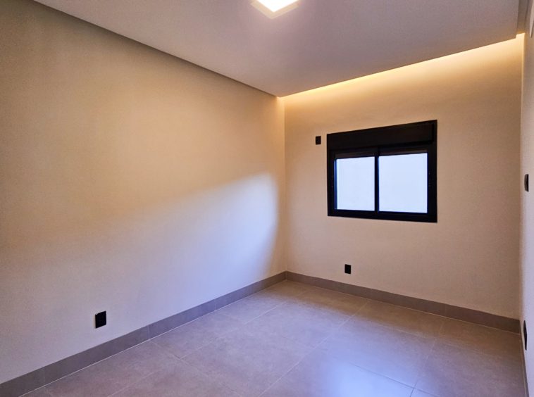 Suíte 1(foto 1) na Casa no Três Marias