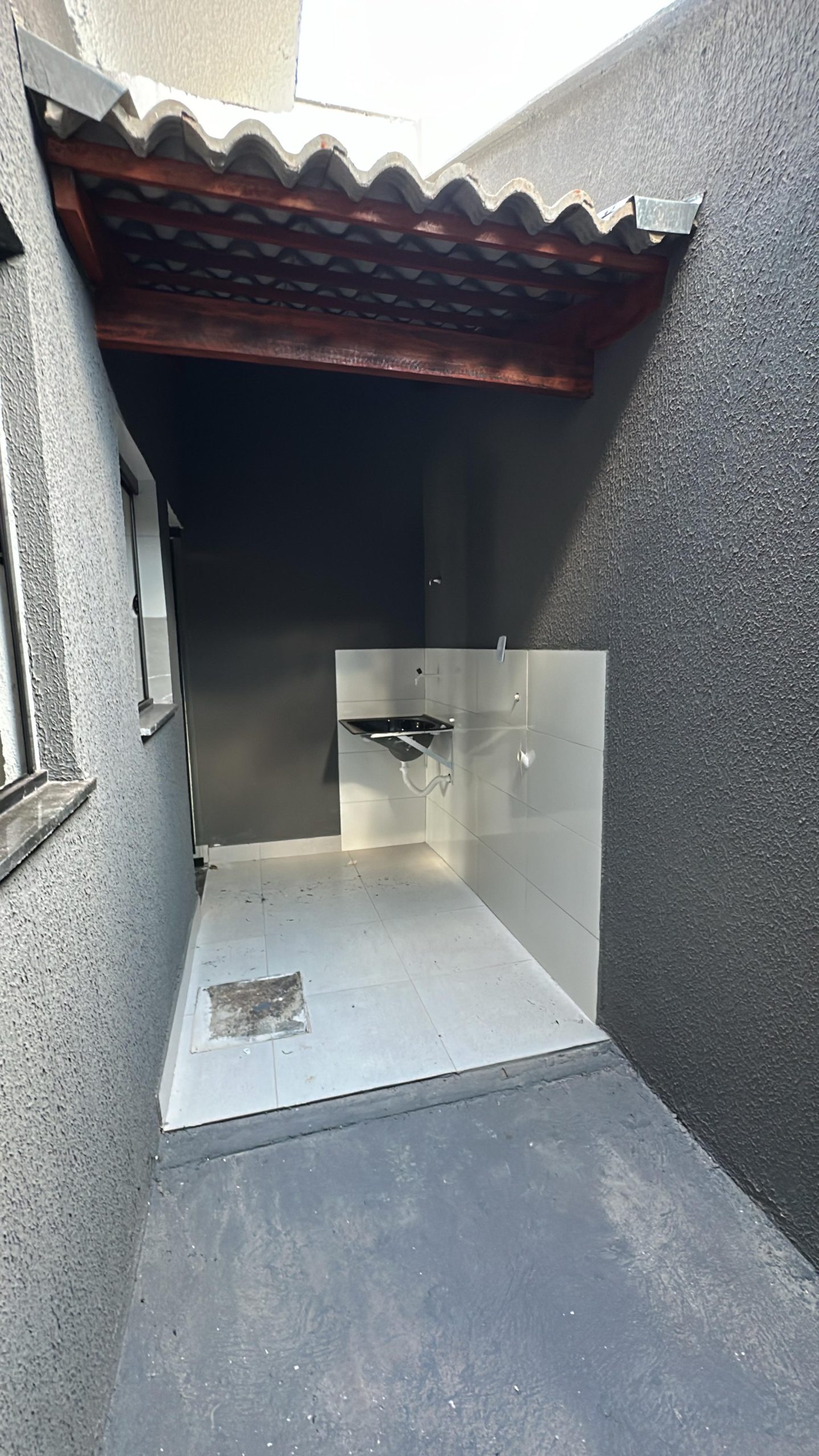 Corredor Lavanderia da Casa no Santa Efigênia