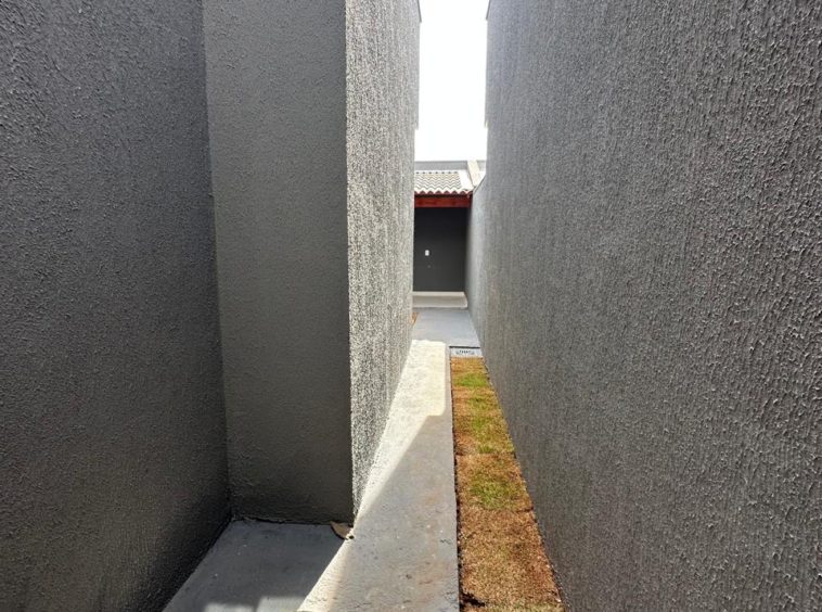 Área de Acesso da Casa Térrea no Parque Eldorado