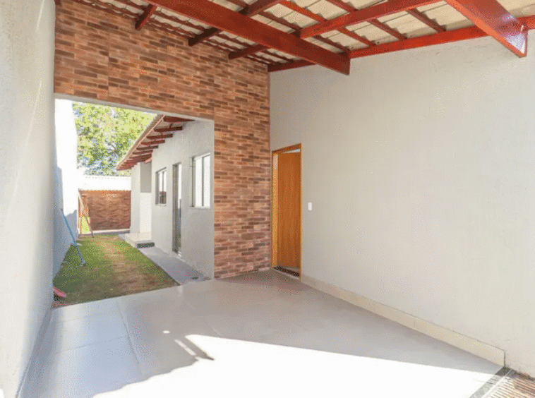 Entrada na Casa no Setor Pampulha