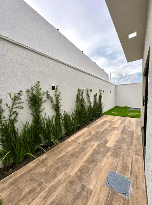 Área de Acesso externo na Casa no Residencial Monte Cristo