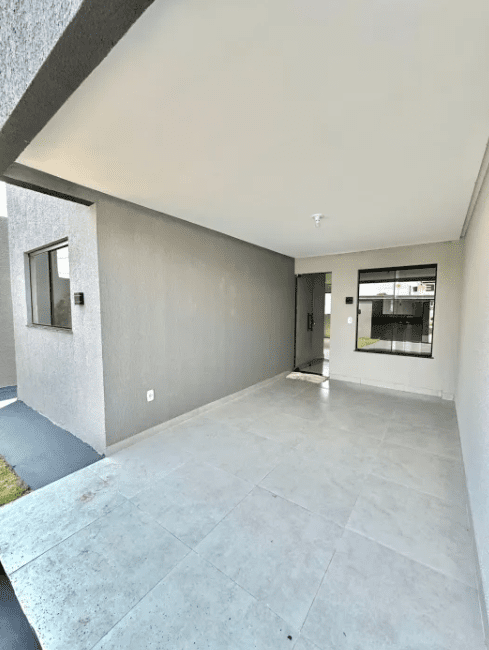 garagem e entrada da Casa Térrea no Monte Cristo