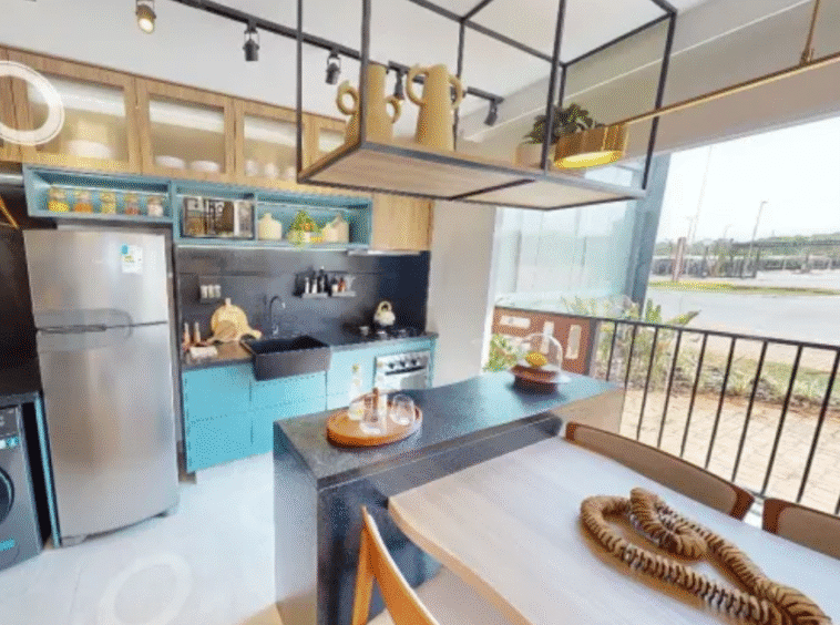 Cozinha e Varanda no Apartamento no Now alameda das Águas