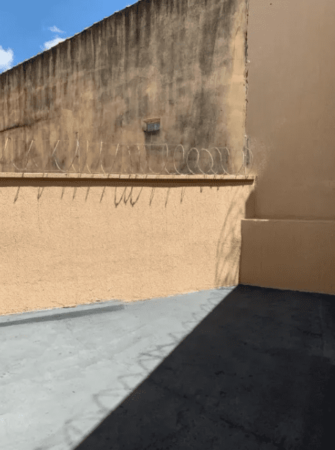 Quintal no Fundo da Casa de 3 Quartos no Setor Progresso