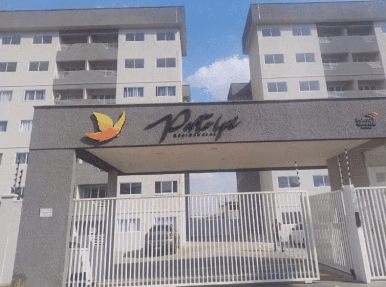 Fachada dos Apartamento no Porto Ipê