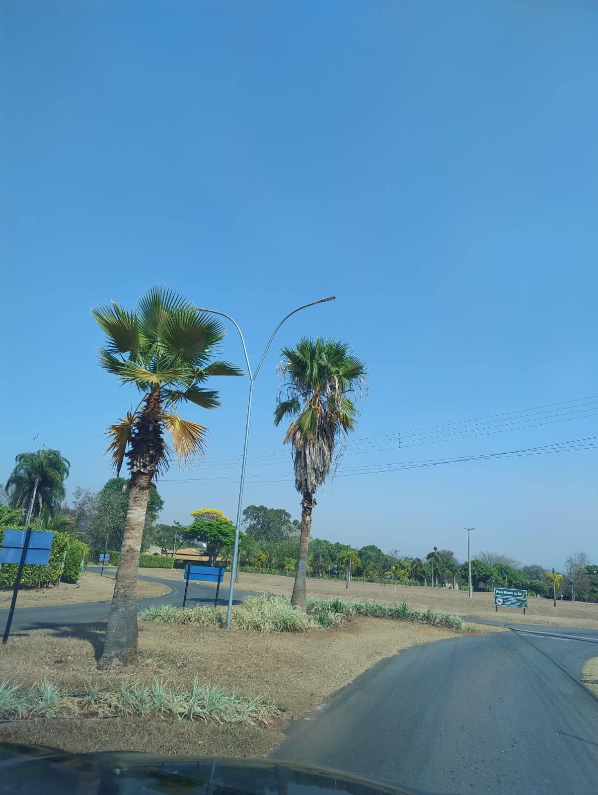 Rua de Acesso do Terreno no Alto da Boa Vista