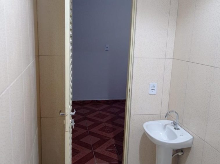 Banheiro 1 da Casa no Vila Cristina (foto 1)