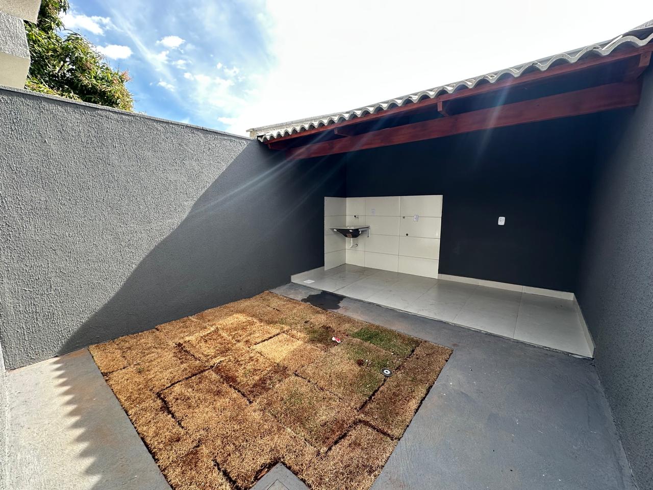 Quintal e área de serviço da Casa Térrea no Parque Eldorado