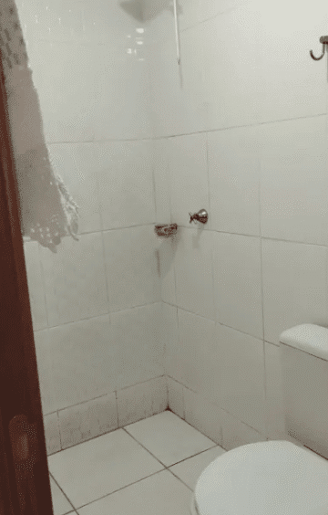 Banheiro 1 do Condomínio do Apartamento Borges Landeiro Tropicale