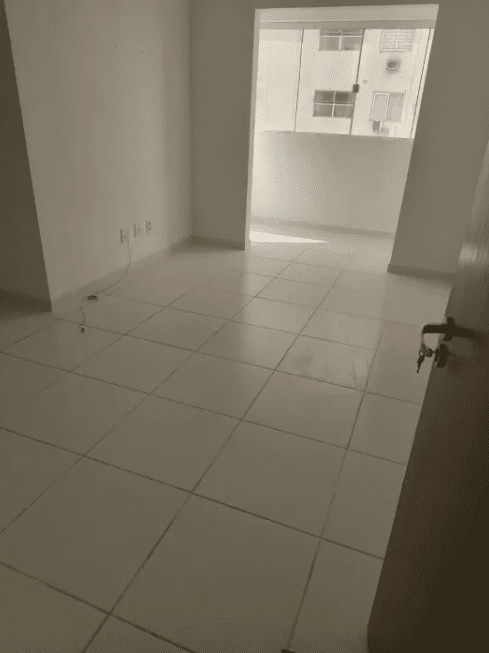 Sala (foto 2) do Apto no Tropicale