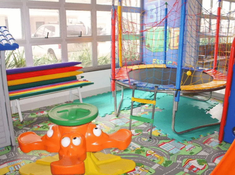 Brinquedoteca do condominio (foto 4) do Apartamento Mobiliado 2 Quartos