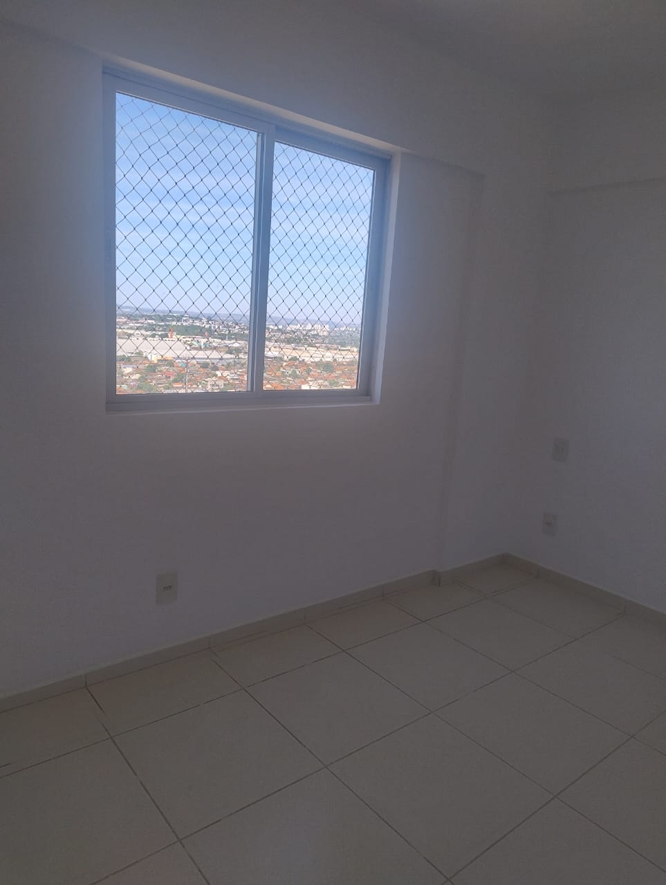 Quarto 1 suíte(foto 1) no Apartamento no Tropicale