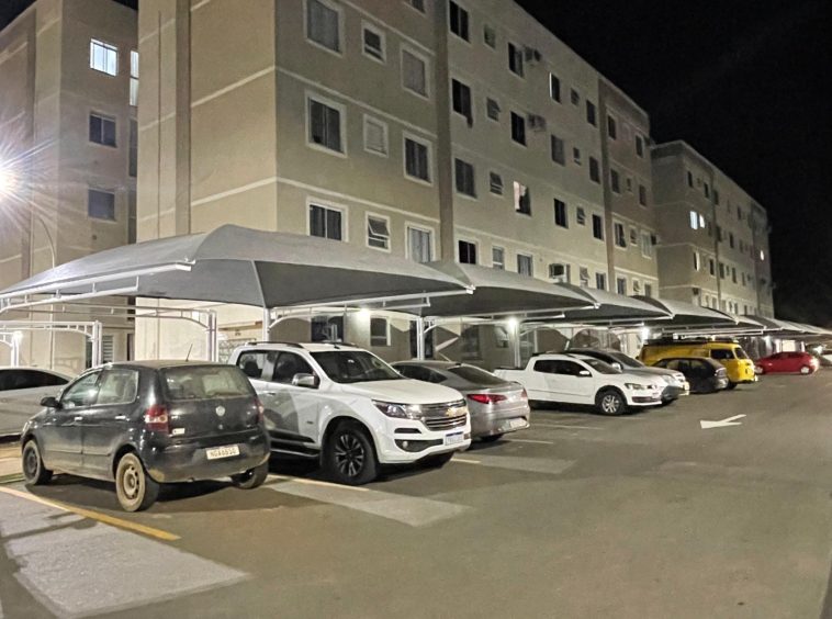 Garagem no Apartamento no Gran Club