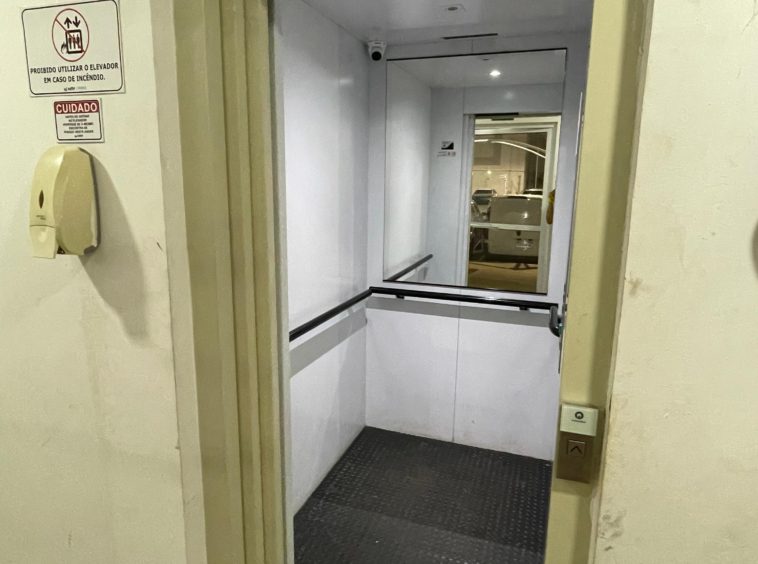 Elevador do Gran Club
