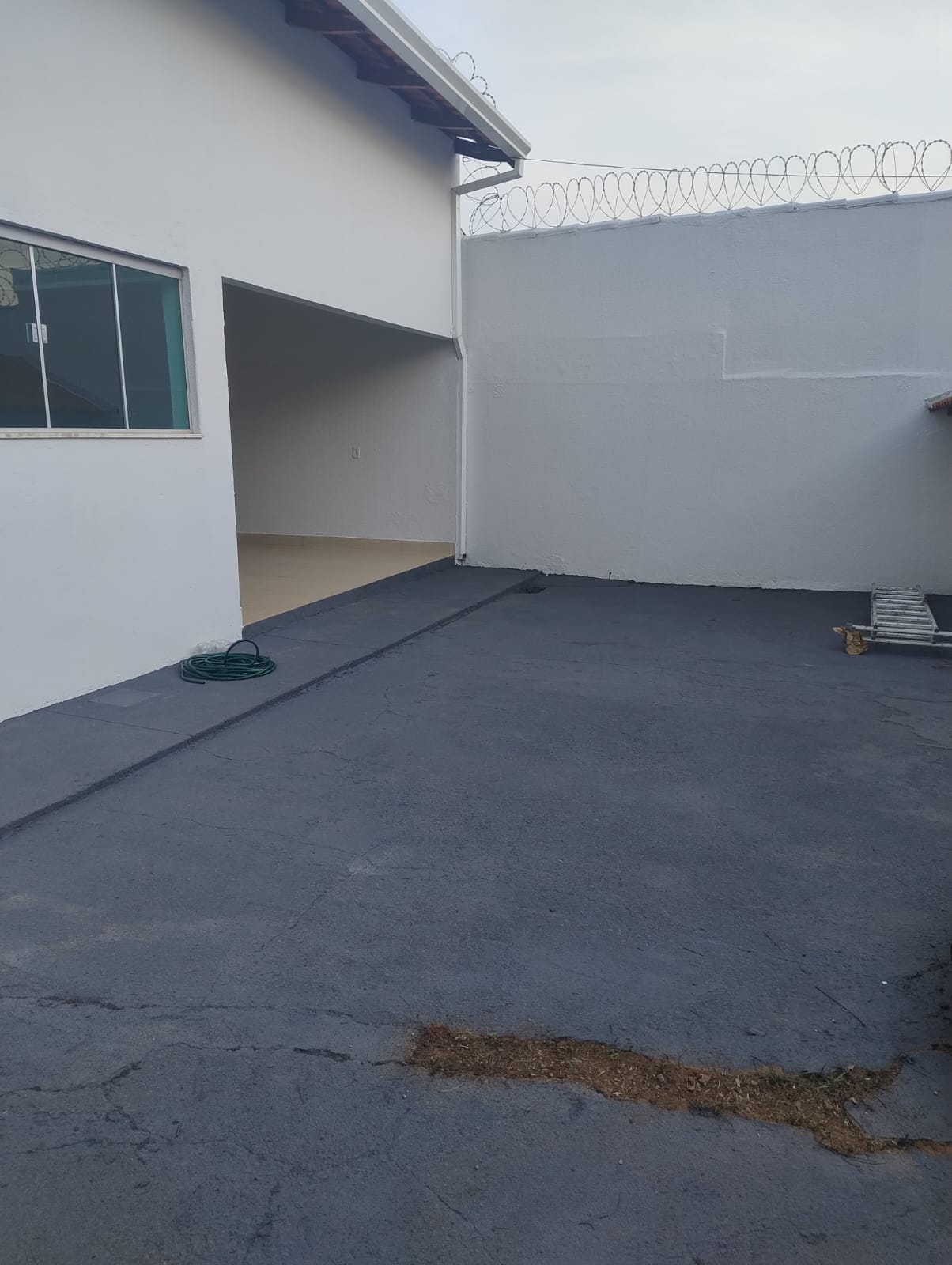 Exterior (foto 6) da Casa no Jardim Helvencia