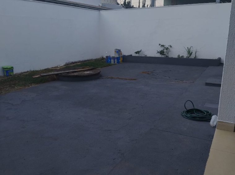 Exterior (foto 7) da Casa no Jardim Helvencia