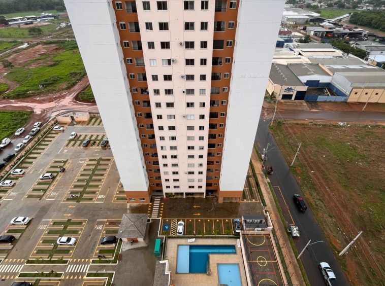 Vista (foto 1) da área de lazer do Apartamento no Condomínio Iguaçu