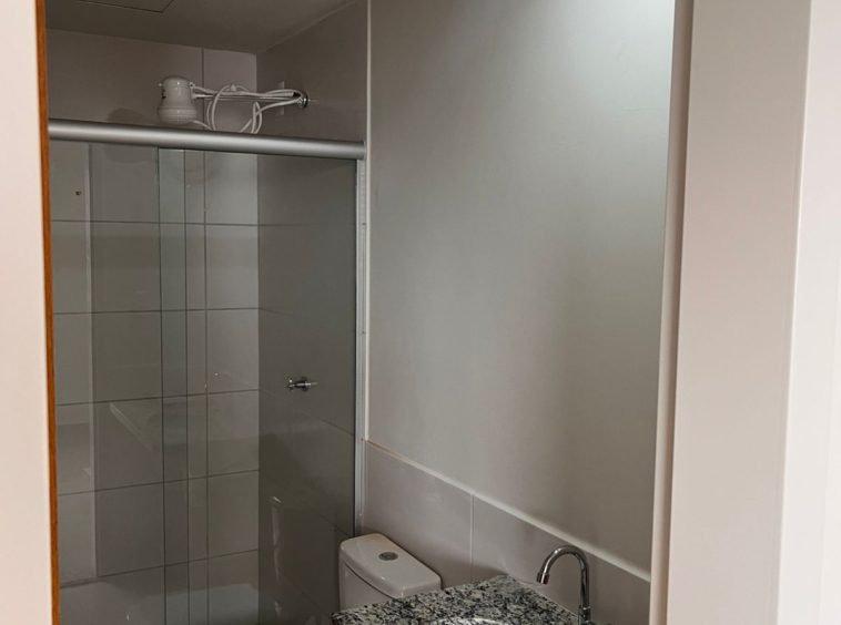 Banheiro social (foto 2) do Apartamento no Condomínio Iguaçu