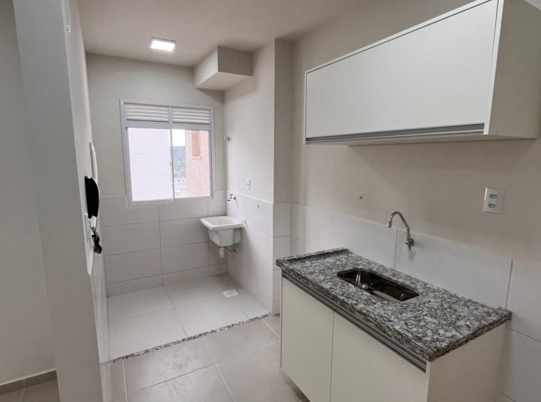 Cozinha (foto 1) do Apartamento no Condomínio Iguaçu