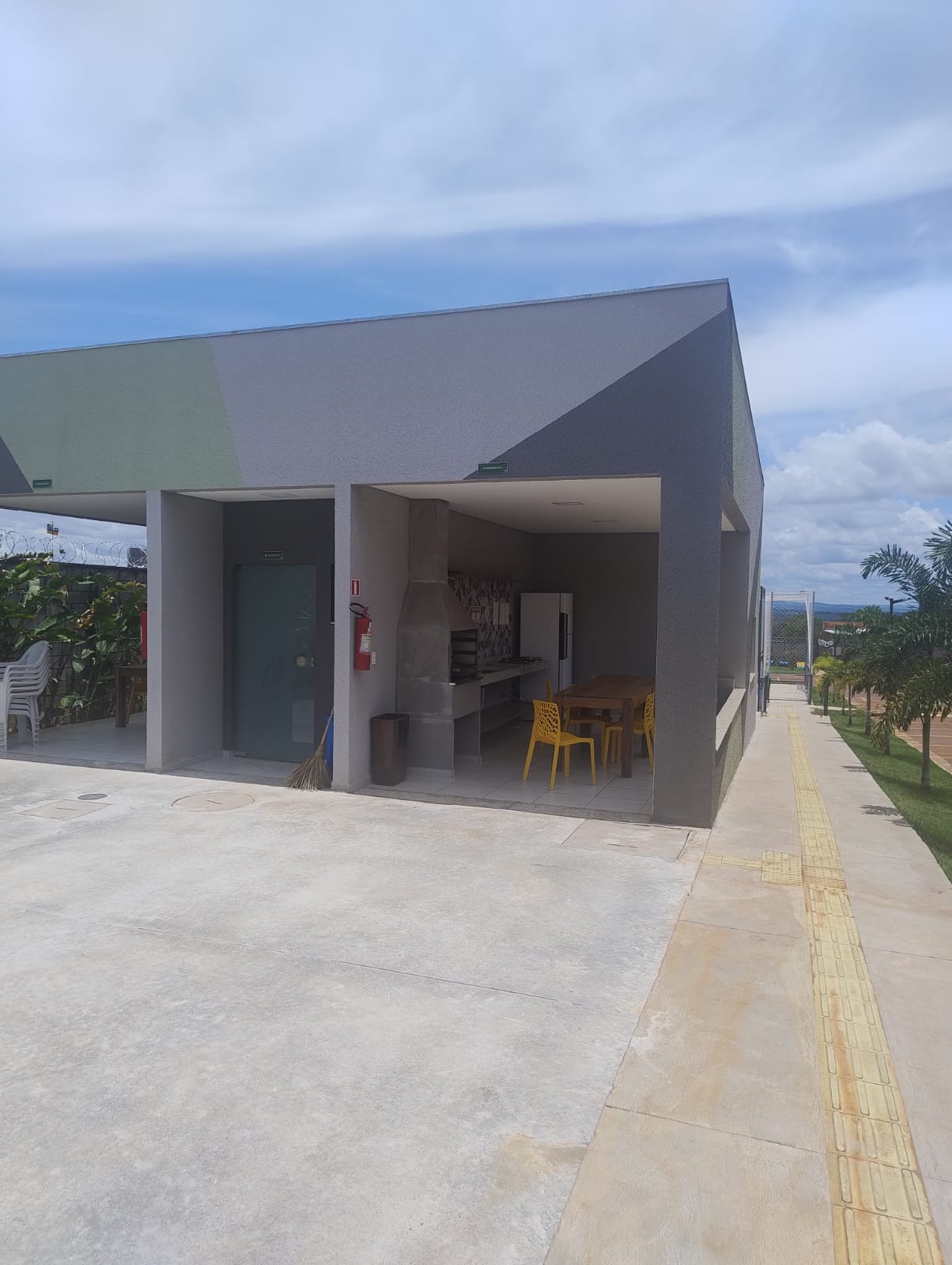 Área Gourmet (Foto 1 ) do Condomínio no do Apartamento no Estrela Dalva