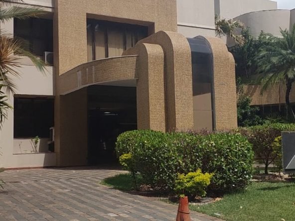 Frente Clínicas Care