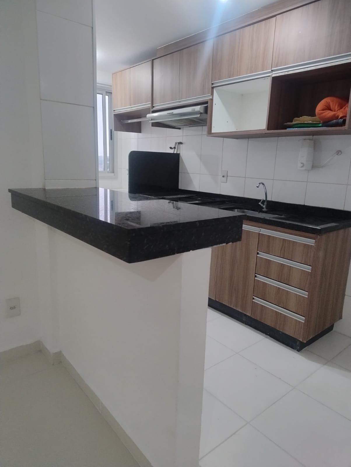 Balcão da Cozinha no Apto no Borges Landeiro Tropicale